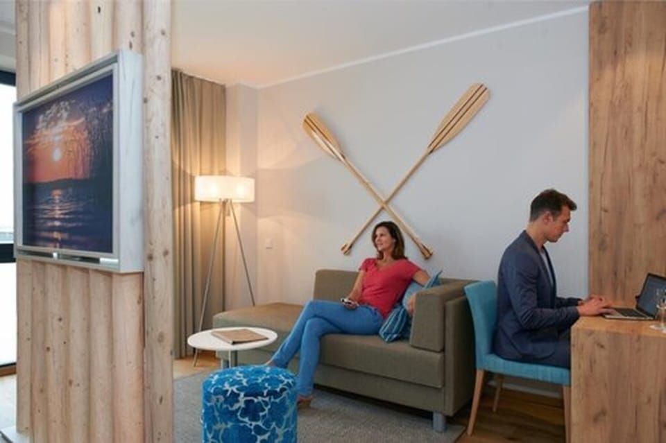 Double Room | Living room | Flat-screen TV