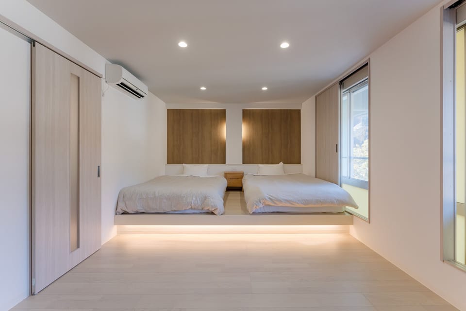 Family Suite | In-room safe, WiFi (free), bed sheets