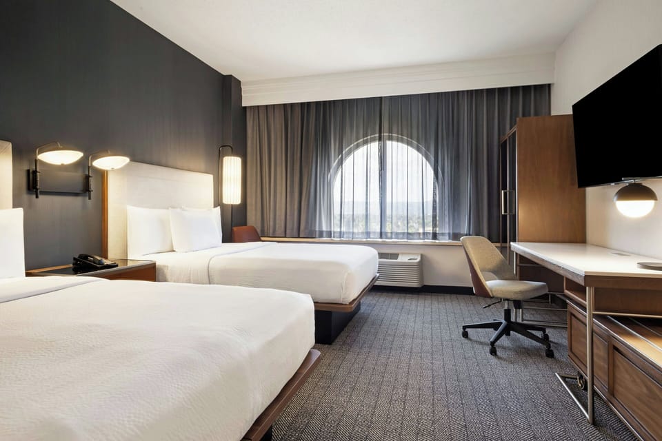 In-room safe, desk, laptop workspace, iron/ironing board