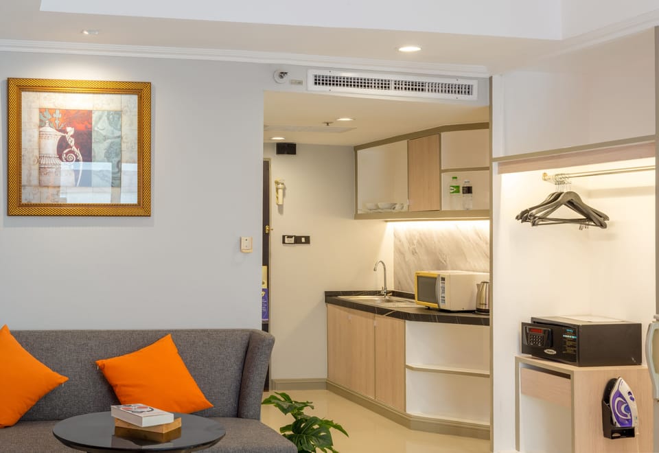 Minibar, in-room safe, desk, blackout drapes