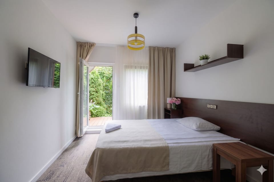 Soundproofing, iron/ironing board, free WiFi, bed sheets