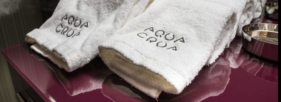 Shower, free toiletries, hair dryer, slippers