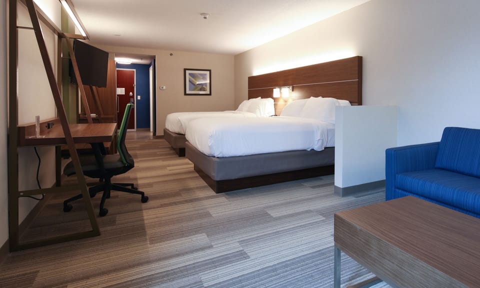 In-room safe, desk, laptop workspace, iron/ironing board
