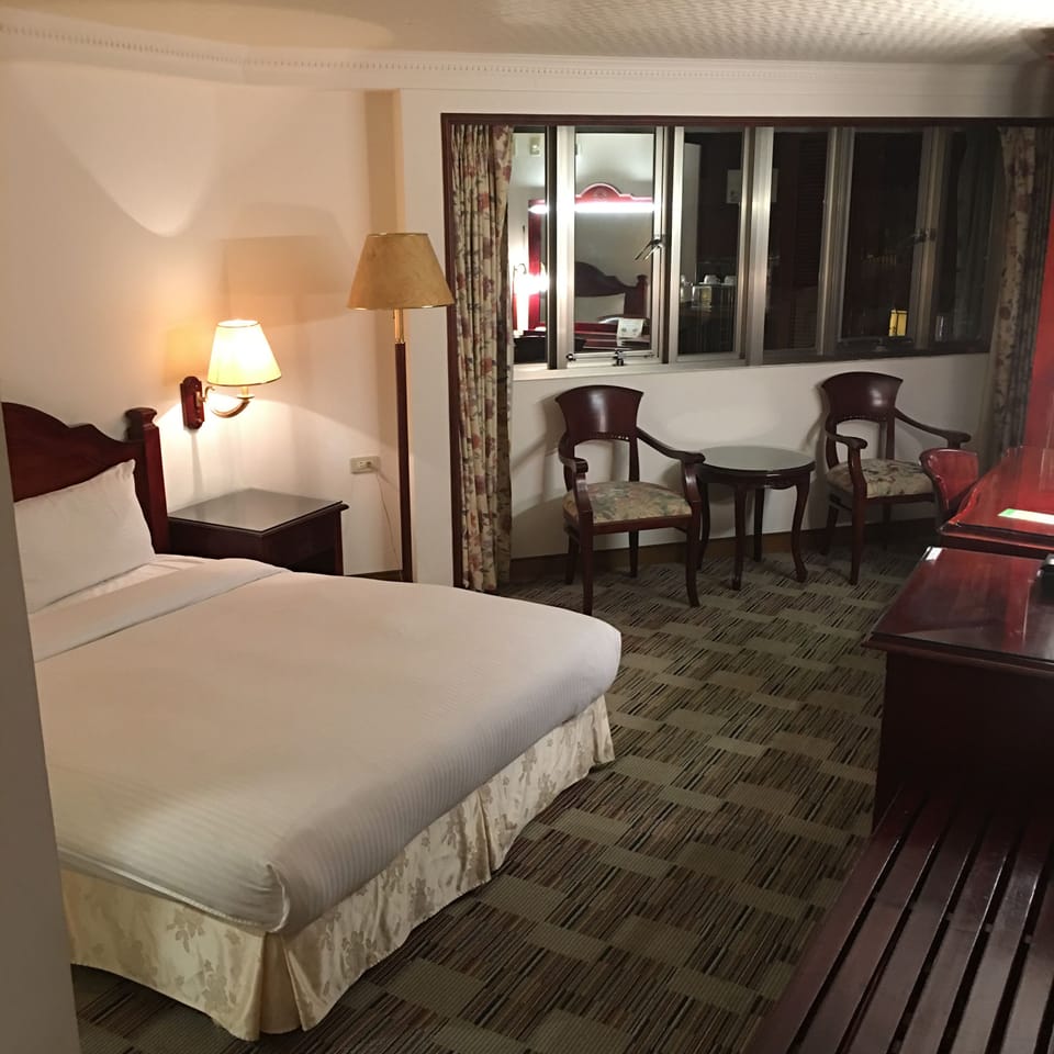 Comfort Double Room, 1 Double Bed | Desk, blackout drapes, soundproofing, WiFi (free)