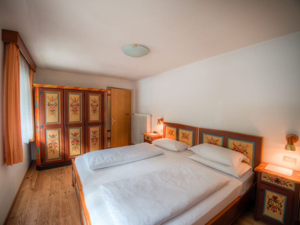 Double Room | Down comforters, desk, cribs (surcharge), WiFi (free)