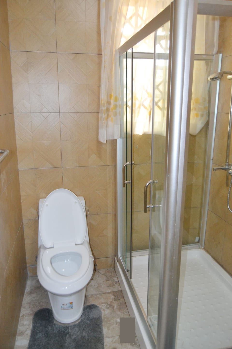 Shenocho Properties Bed and Breakfast in Accra