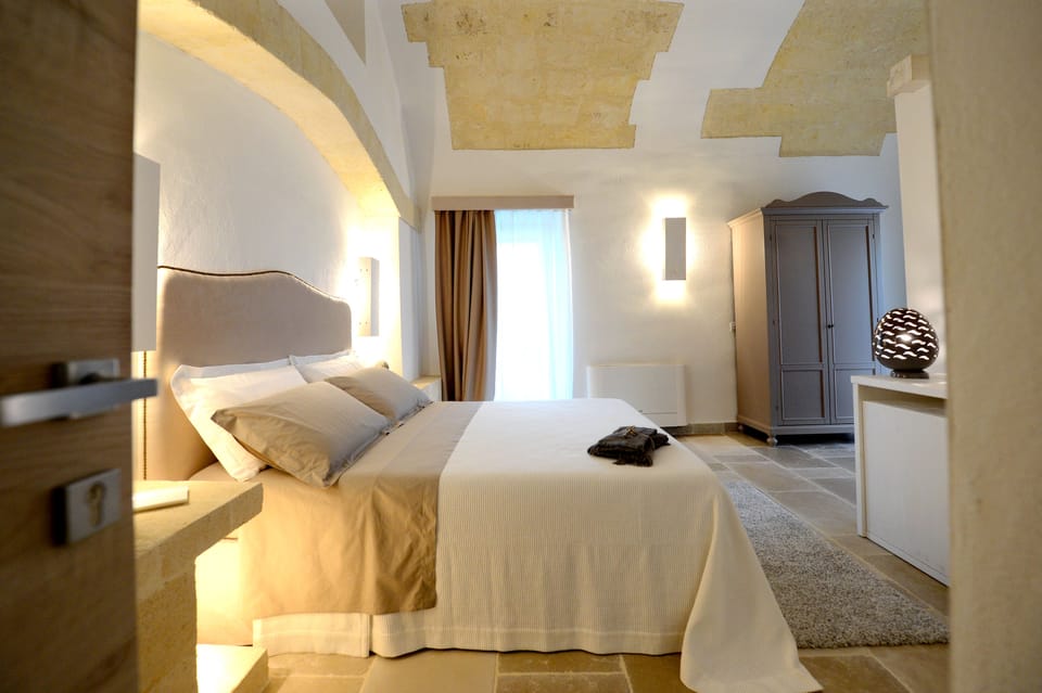 Superior Double Room | Desk, soundproofing, WiFi (free)