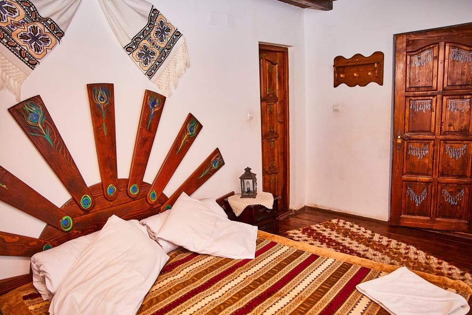 Standard Double Room | Individually decorated, individually furnished, blackout drapes