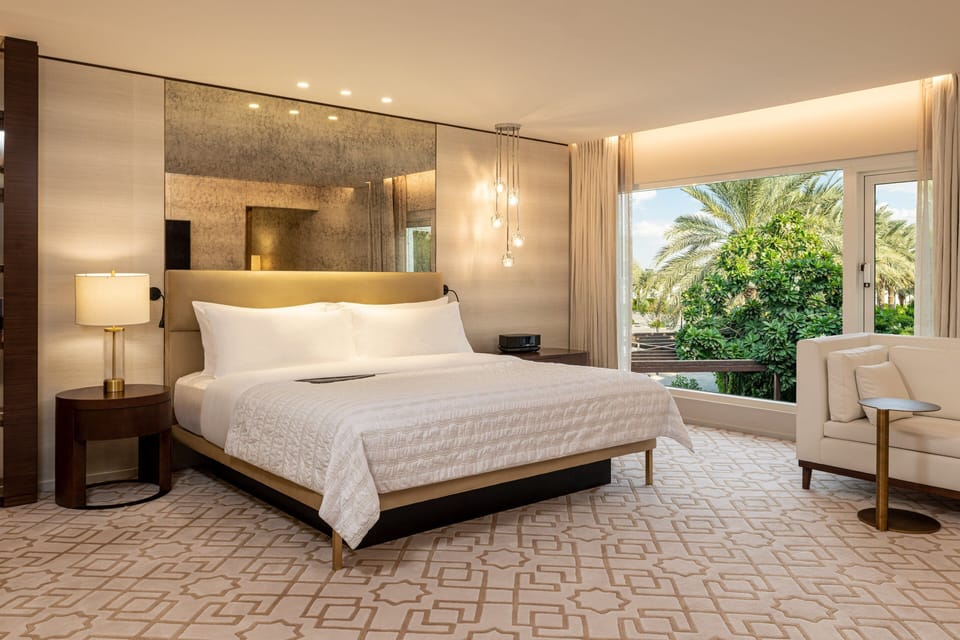Premium Suite, 1 Bedroom | Hypo-allergenic bedding, down comforters, pillowtop beds, minibar