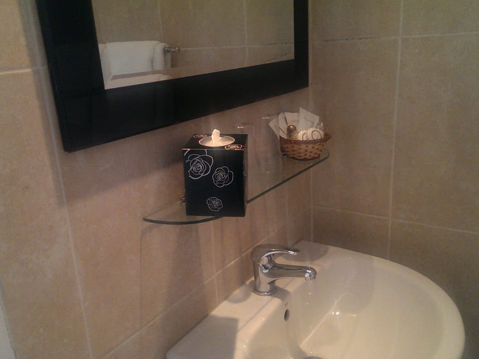 Single Room, Ensuite | Bathroom