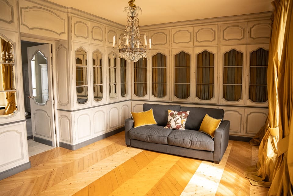 Deluxe Double Room, Ensuite, Garden View (Suite au Château )