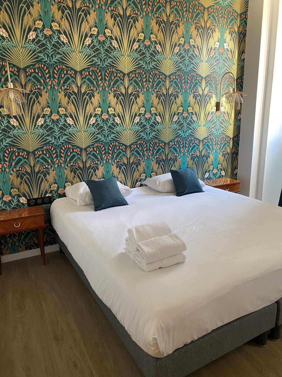 Family Room, Non Smoking | 1 bedroom, desk, laptop workspace, blackout drapes