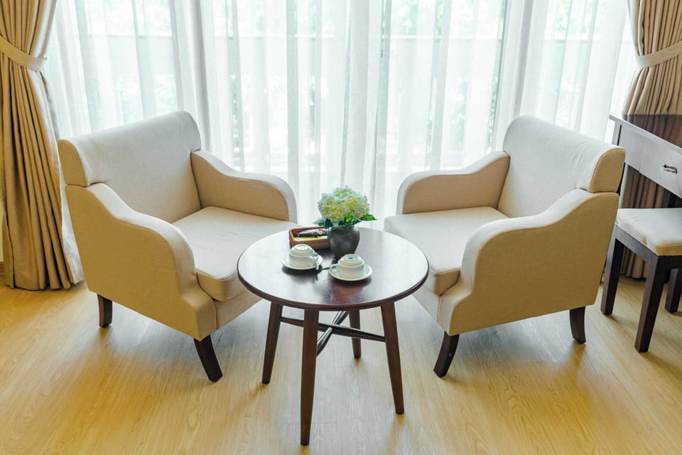 Premier Double Room, 1 Queen Bed, Balcony, City View | Room amenity