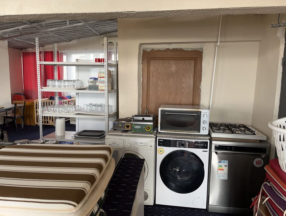 Standard Room, 2 Twin Beds | Private kitchen | Microwave, electric kettle, reusable coffee/tea filters