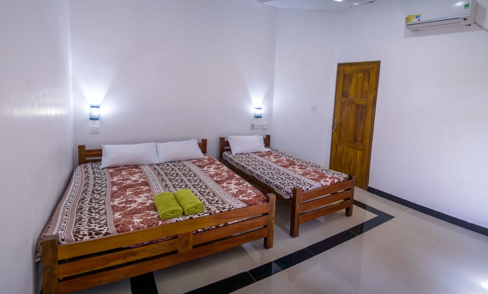 Double Room | Desk, iron/ironing board, free wired internet