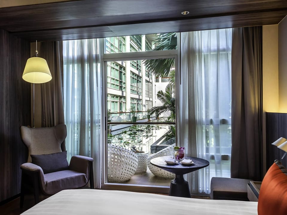Premium Deluxe, Twin Bed, Balcony | Premium bedding, down comforters, pillowtop beds, minibar