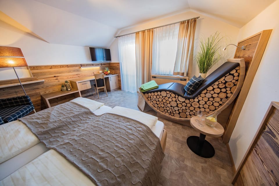 Triple Room | Living area | Flat-screen TV