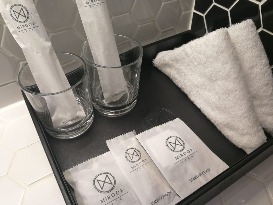 Shower, free toiletries, hair dryer, bathrobes