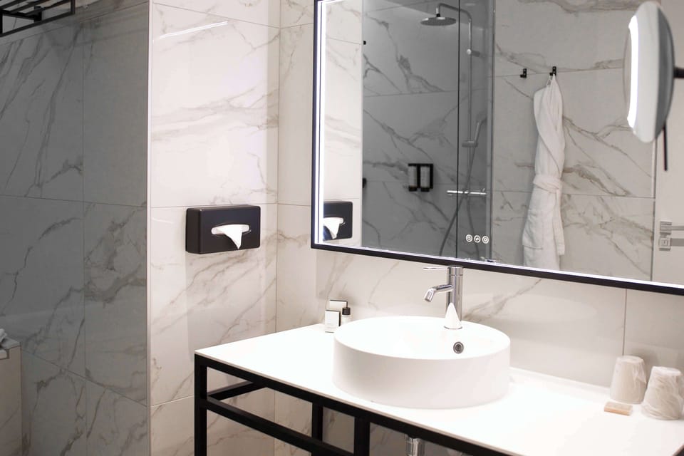 Free toiletries, hair dryer, bathrobes, slippers