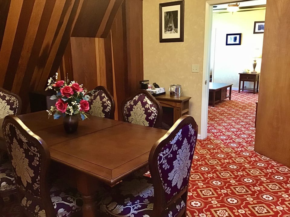 Grand Suite, 1 King Bed, Non Smoking | Desk, iron/ironing board (on request), bed sheets