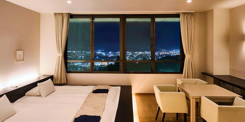 Triple Room | In-room safe