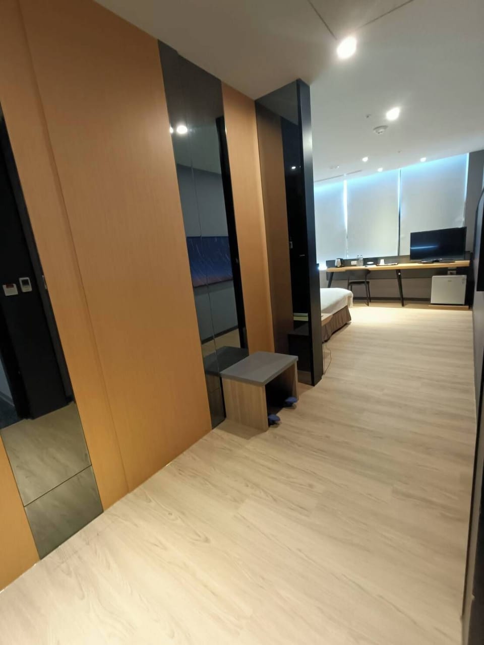 Superior Double Room, City View | Desk, soundproofing, free WiFi, bed sheets