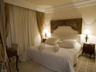 Presidential Suite, Hot Tub (SP-DE Luxe) | Blackout drapes, free WiFi, bed sheets
