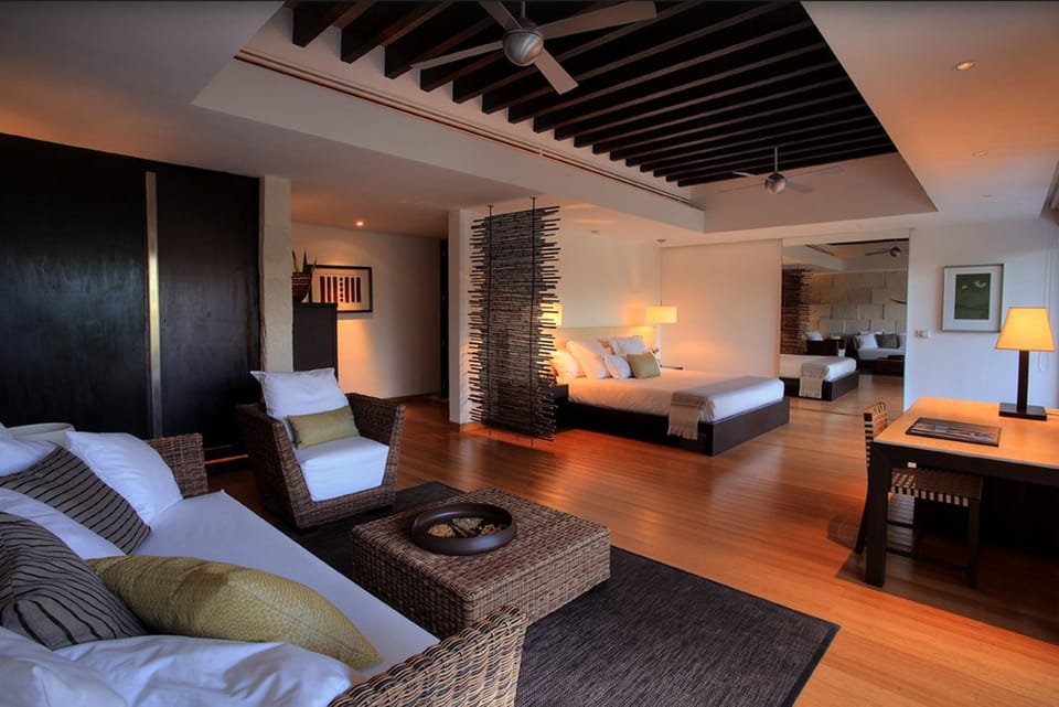 Junior Suite, Patio | Egyptian cotton sheets, premium bedding, free minibar, in-room safe