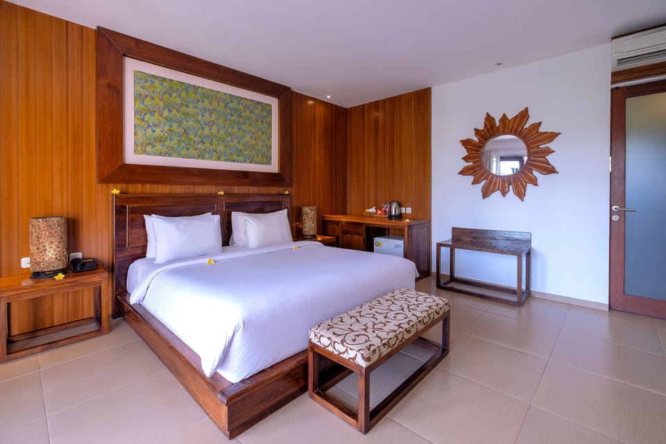 Double Room with Garden View | Desk, free WiFi, bed sheets