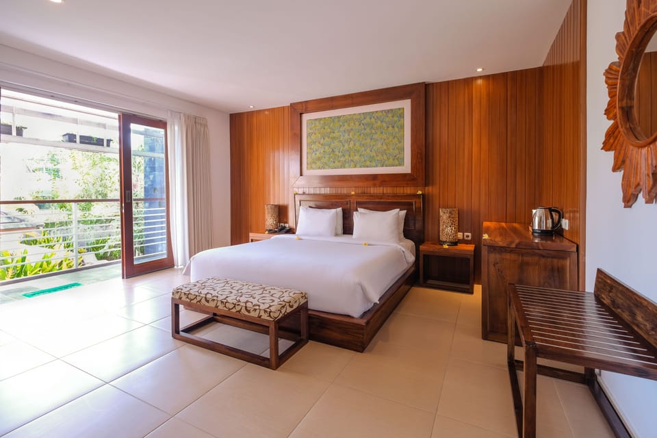 Double Room with Garden View | Desk, free WiFi, bed sheets