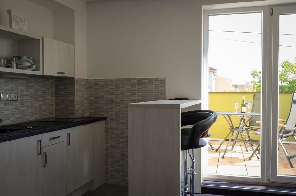 Deluxe Studio, Kitchenette (A - with Terrace) | Private kitchenette | Fridge, stovetop, coffee/tea maker, electric kettle