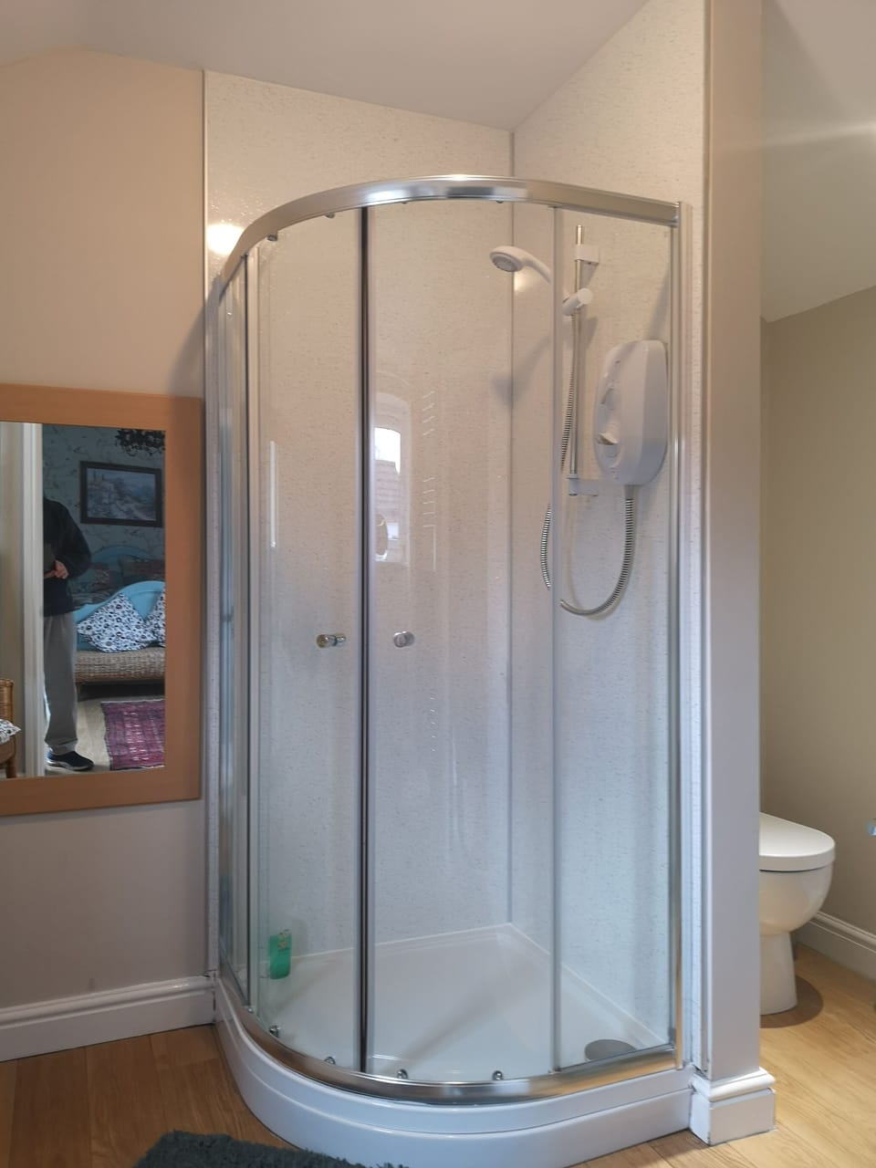 Premium Room | Bathroom shower