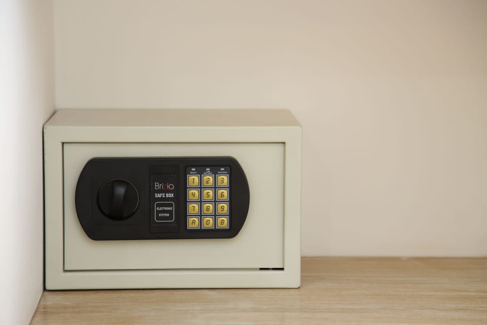 Apartment, 1 Bedroom | Safe