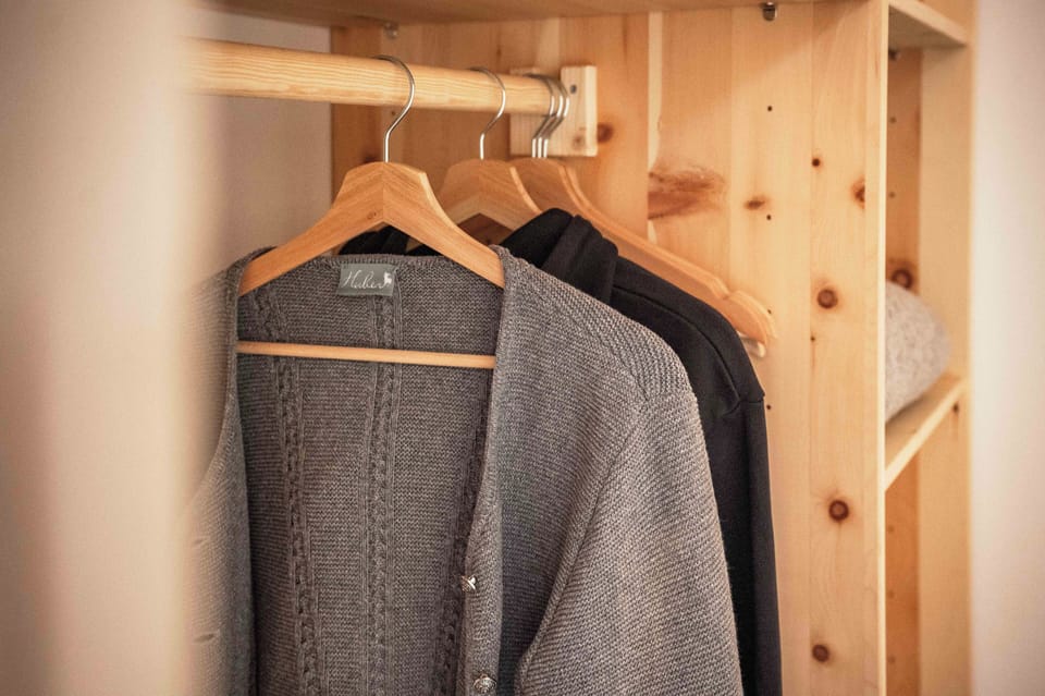 Deluxe Double Room | Wardrobe