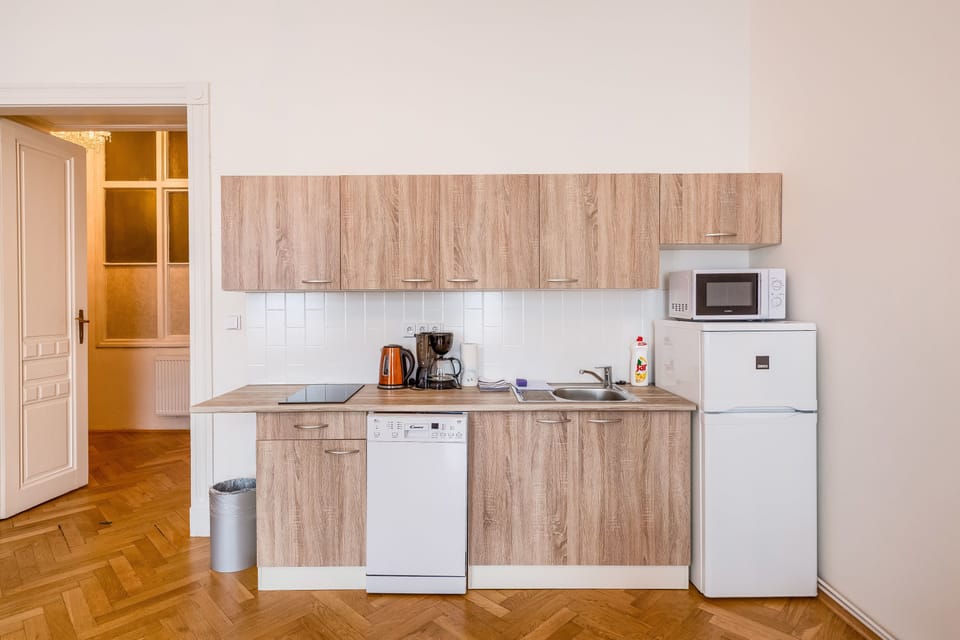 Private kitchenette