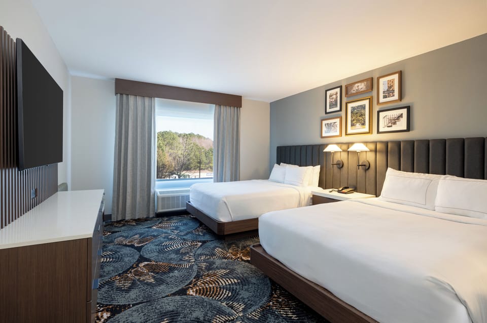 Premium bedding, pillowtop beds, in-room safe, blackout drapes