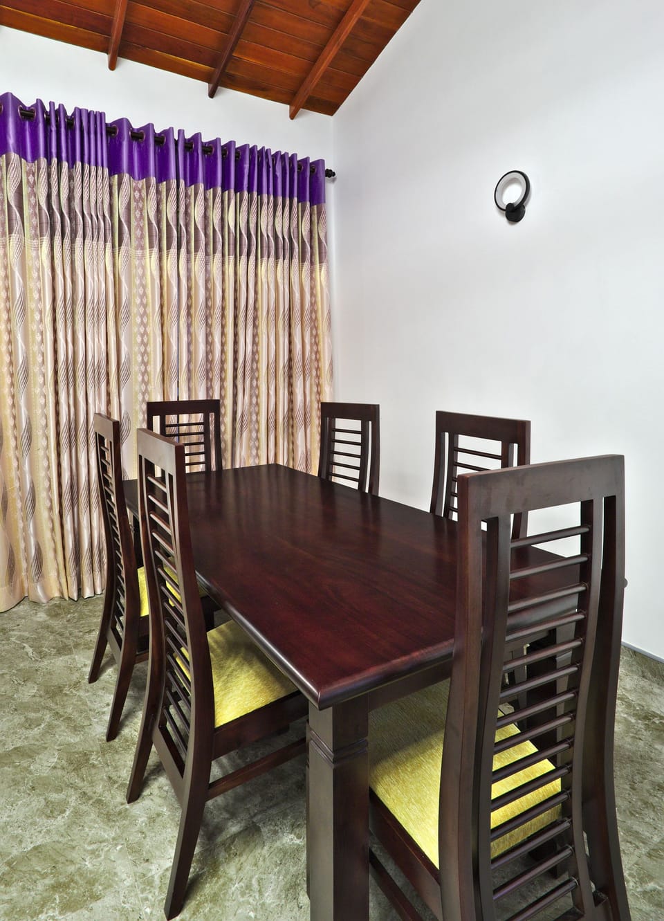 Kandyan Bluestar Villa Bed and Breakfast in Kandy