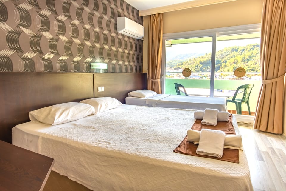 Standard Room, Mountain View | Premium bedding, minibar, iron/ironing board, free WiFi