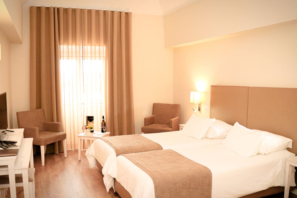 Minibar, in-room safe, desk, blackout drapes