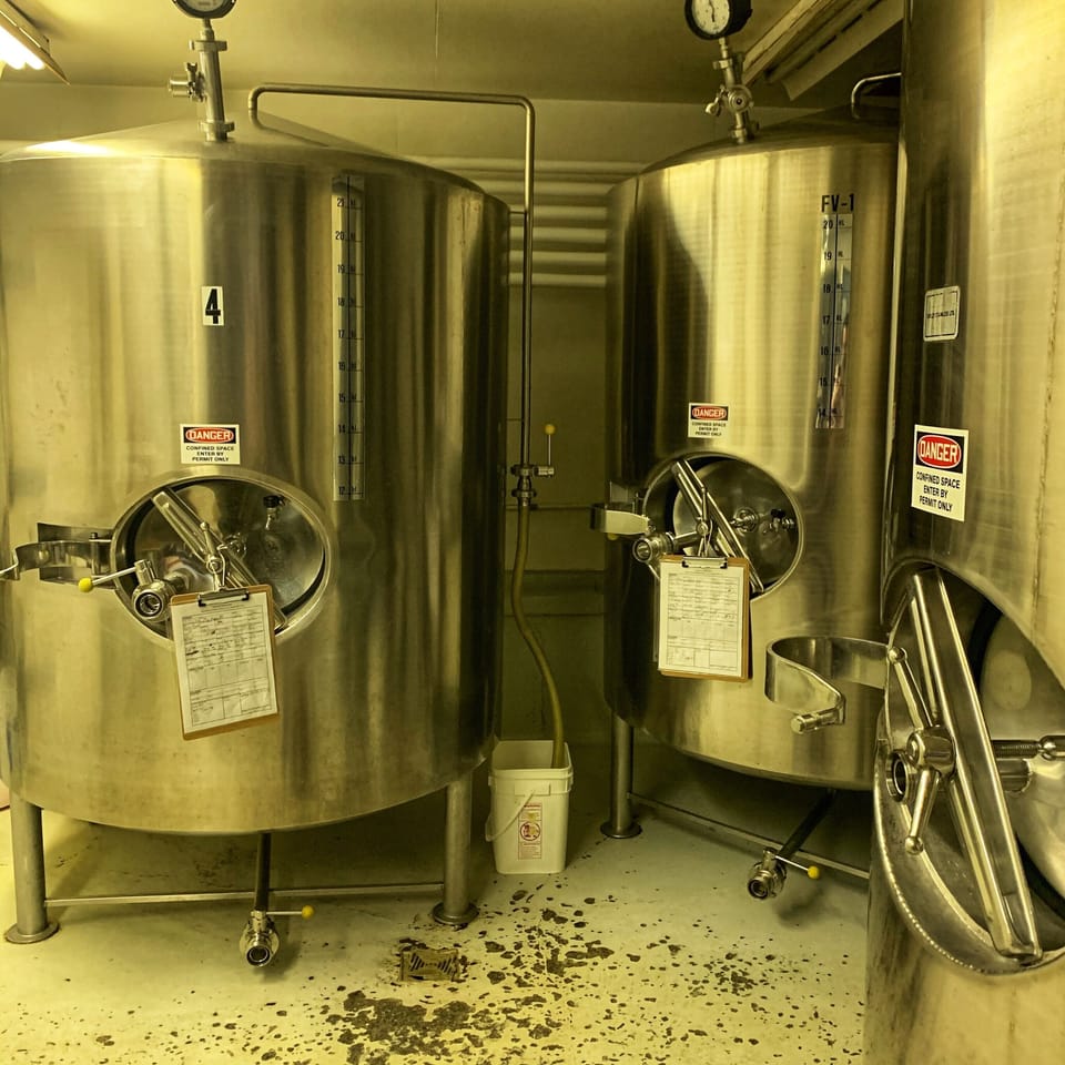 Brewpub, ocean views, open daily