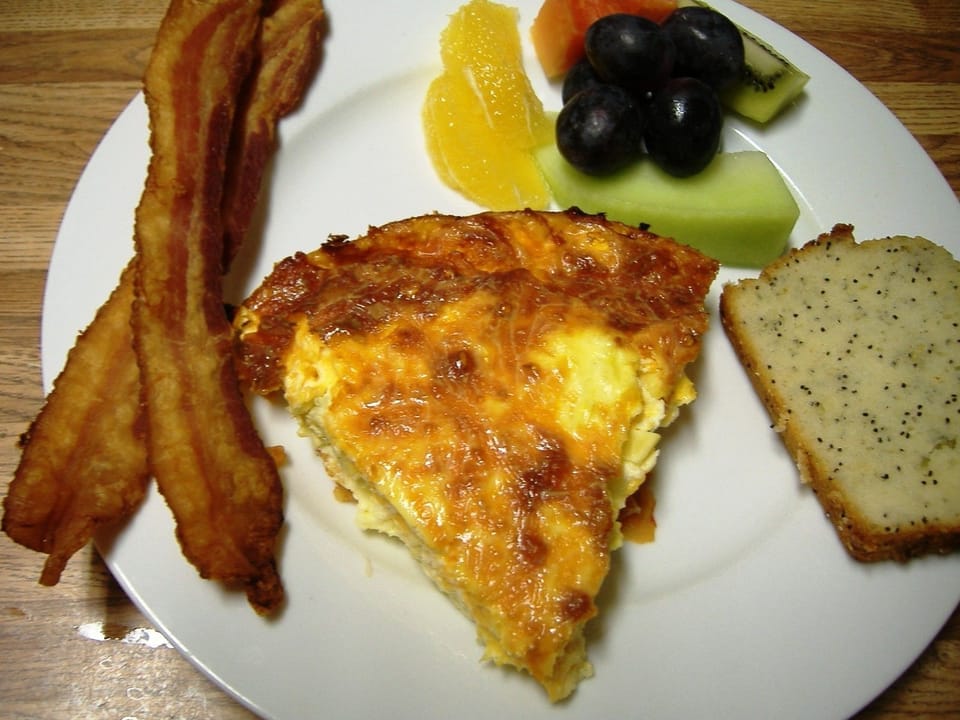 Free daily full breakfast
