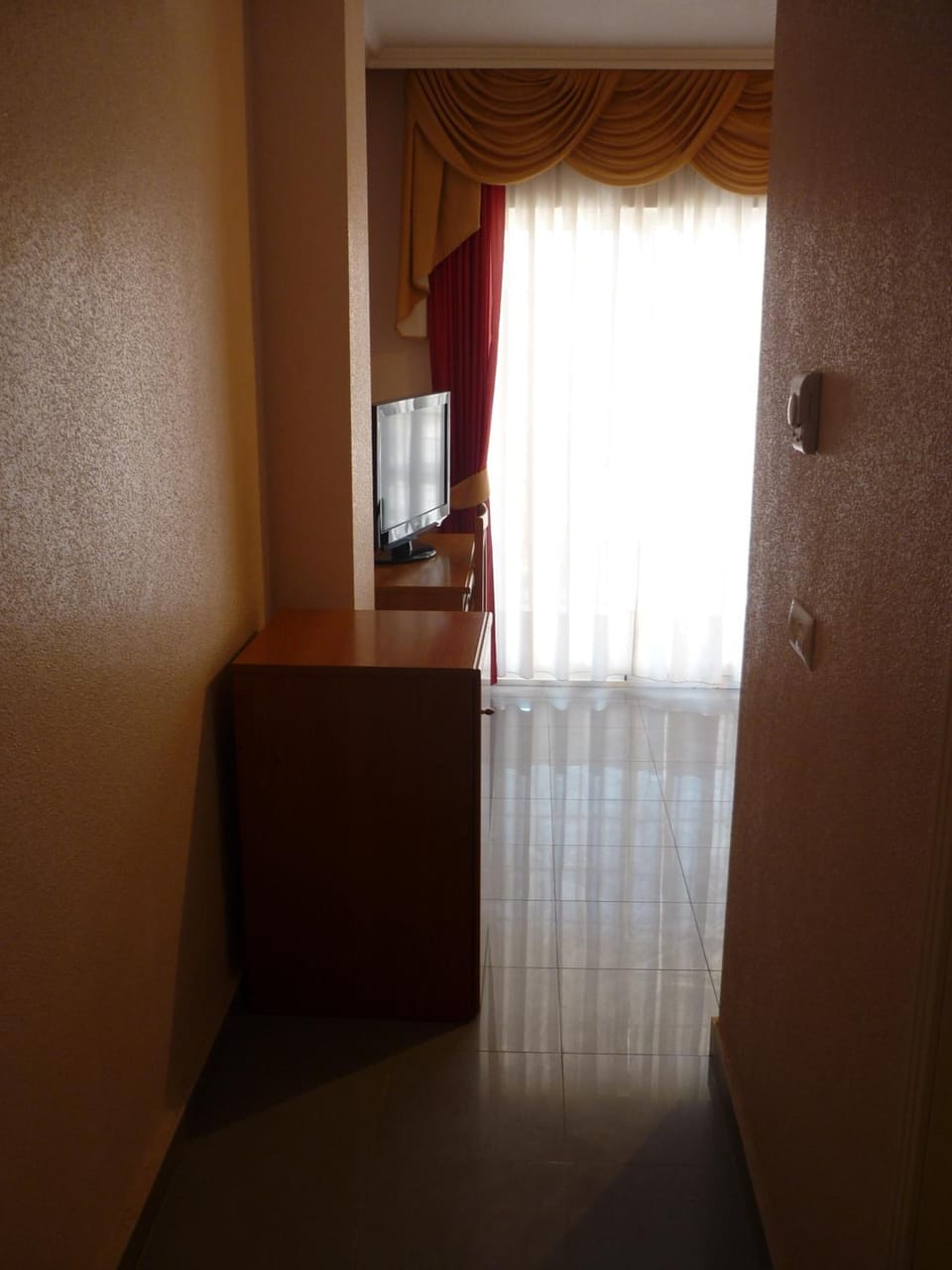 In-room safe, desk, rollaway beds (surcharge), WiFi (free)