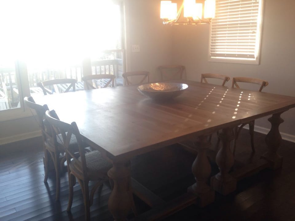 House, 4 Bedrooms | Dining