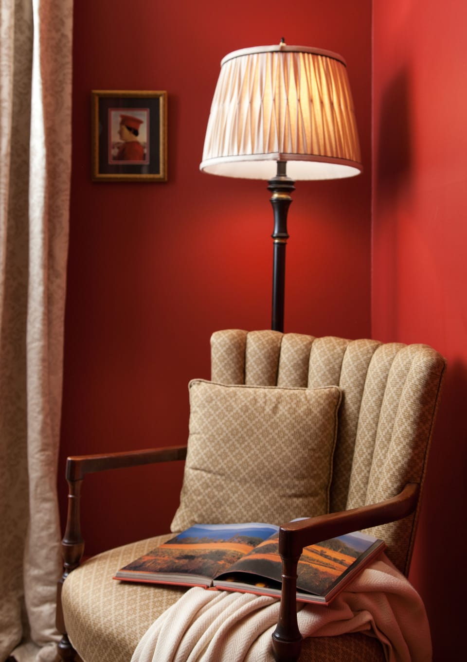 Room, Private Bathroom (Tuscany) | Blackout drapes, iron/ironing board (on request), WiFi (free)