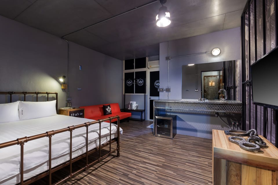 Superior Triple Room | Minibar, individually decorated, soundproofing, free WiFi