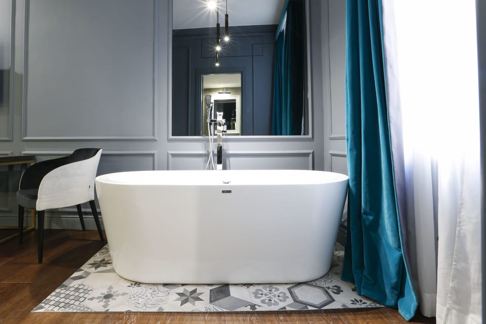 Deluxe Double Room, Jetted Tub | Jetted tub