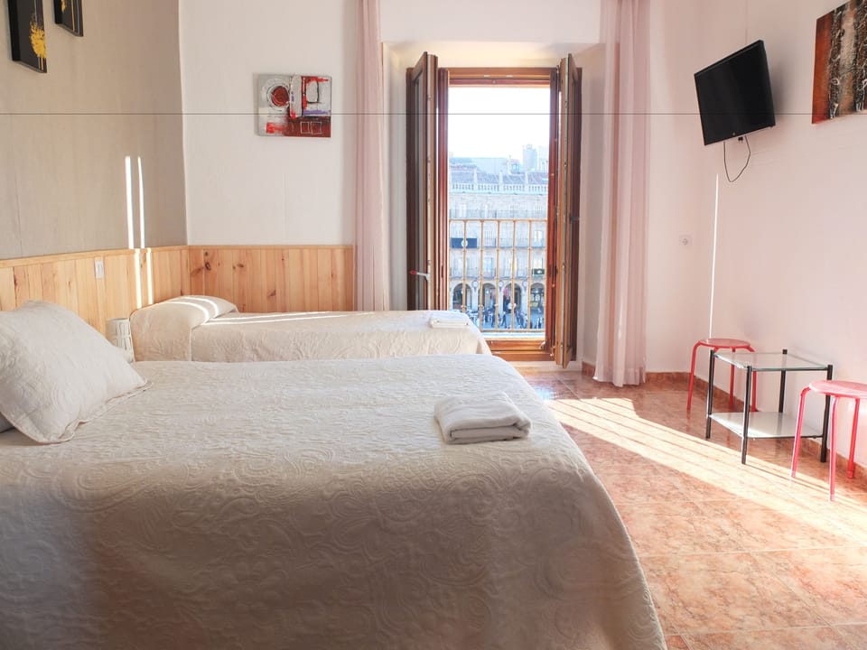 Triple Room, Private Bathroom, City View | Free WiFi
