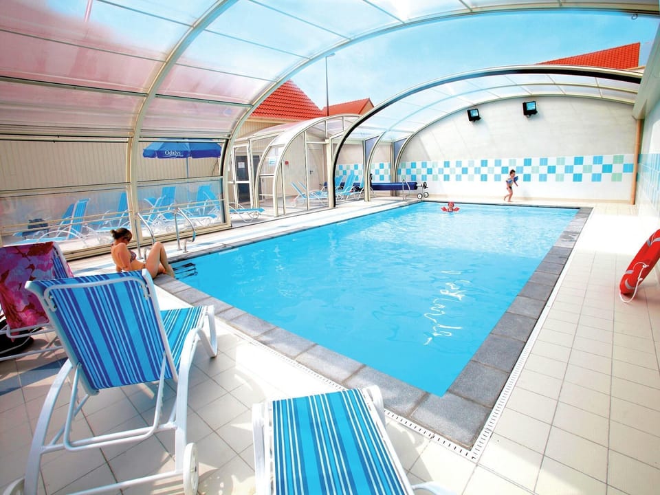 Holiday Home Swimming Pool