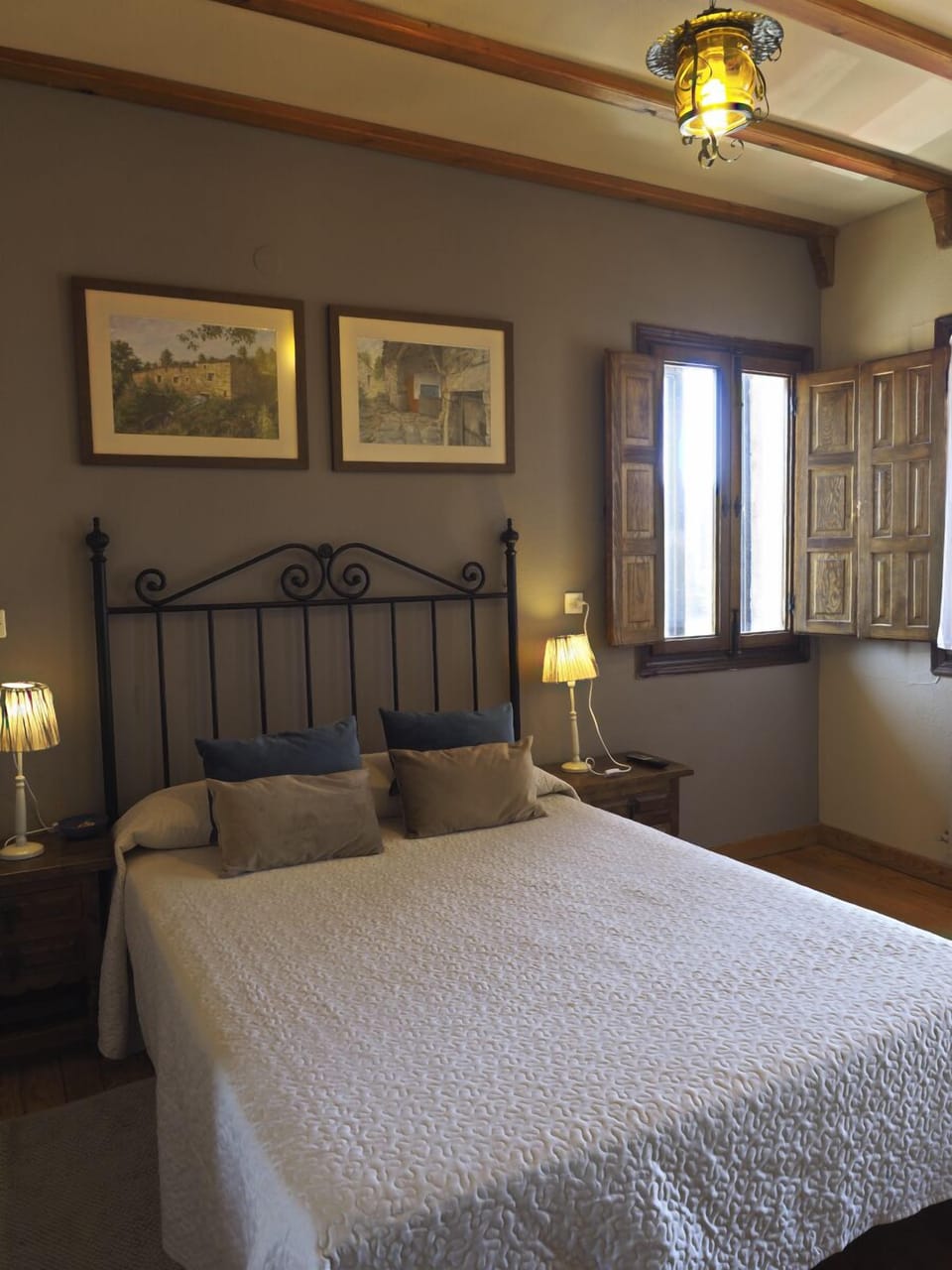 Double Room, Balcony | Desk, free WiFi, bed sheets