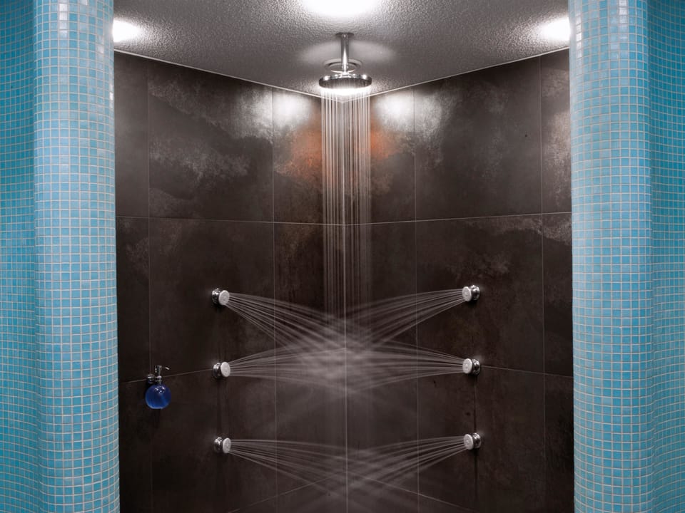 Couples treatment rooms, sauna, steam room, Turkish bath